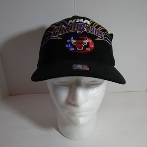 1998 Chicago Bulls Championship Finals Cap VTG